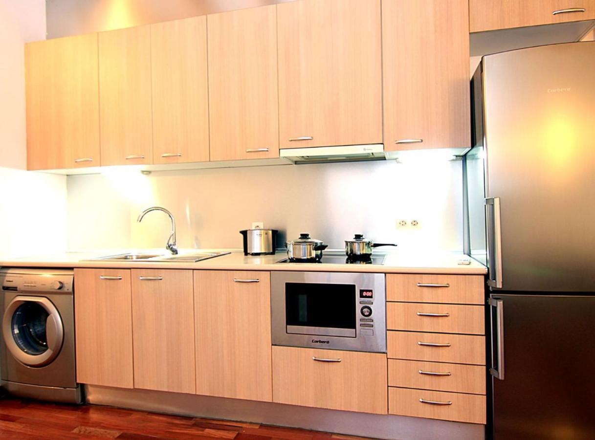 Muntanya - Apartments In Sagrada Familia Барселона Экстерьер фото